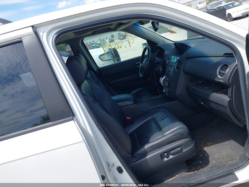 2011 HONDA PILOT auction photo 5