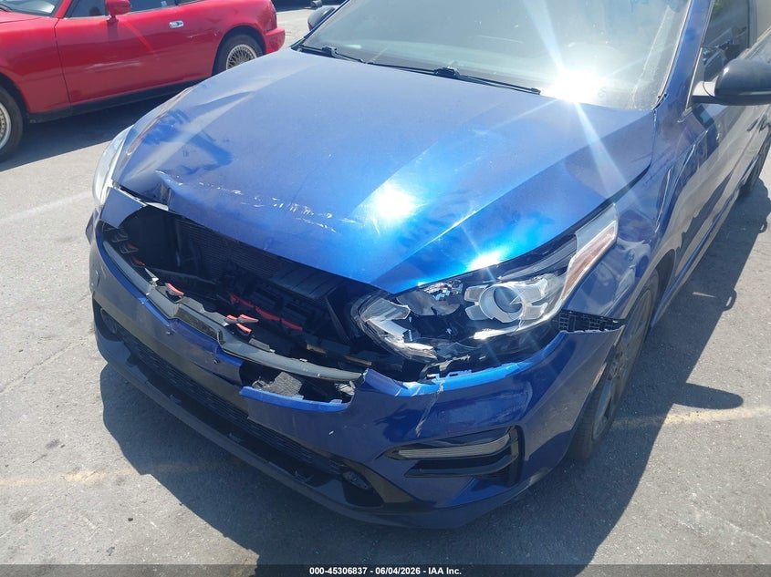 2021 KIA FORTE GT-LINE — Photo 6