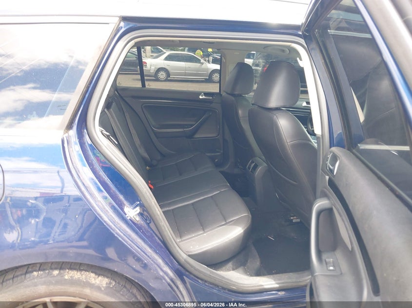 2011 Volkswagen Jetta Sportwagen 2.0L Tdi VIN: 3VWPL7AJ7BM662497 Lot: 45306895