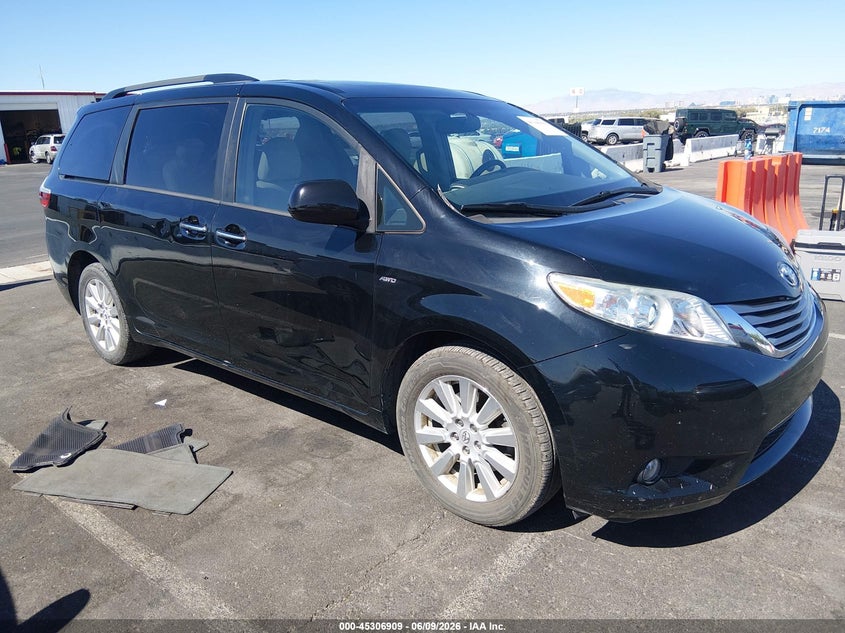 Vin: 5tddz3dc3hs176921, lot: 45804772, toyota sienna xle 7 passenger 2017 img_1