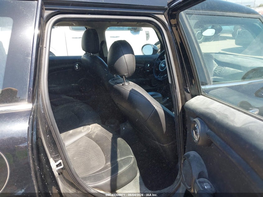 2015 Mini Hardtop Cooper VIN: WMWXS5C57FT830718 Lot: 45306971