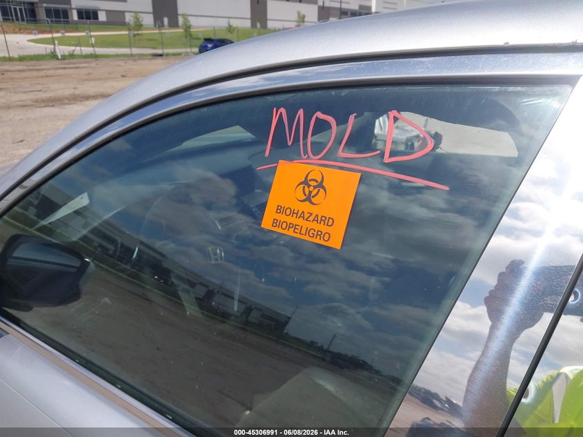 2010 HONDA ACCORD auction photo 6