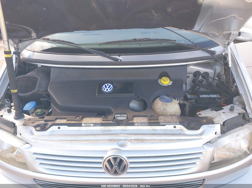 2002 Volkswagen Eurovan Gls VIN: WV2KB47052H090915 Lot: 45306992