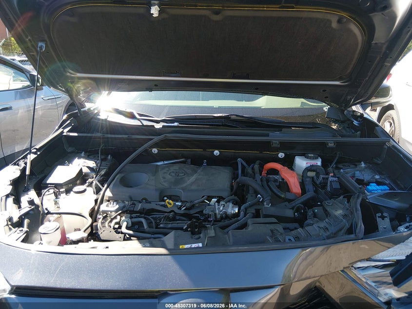 AtlanticExpress - Toyota RAV4 Hybrid