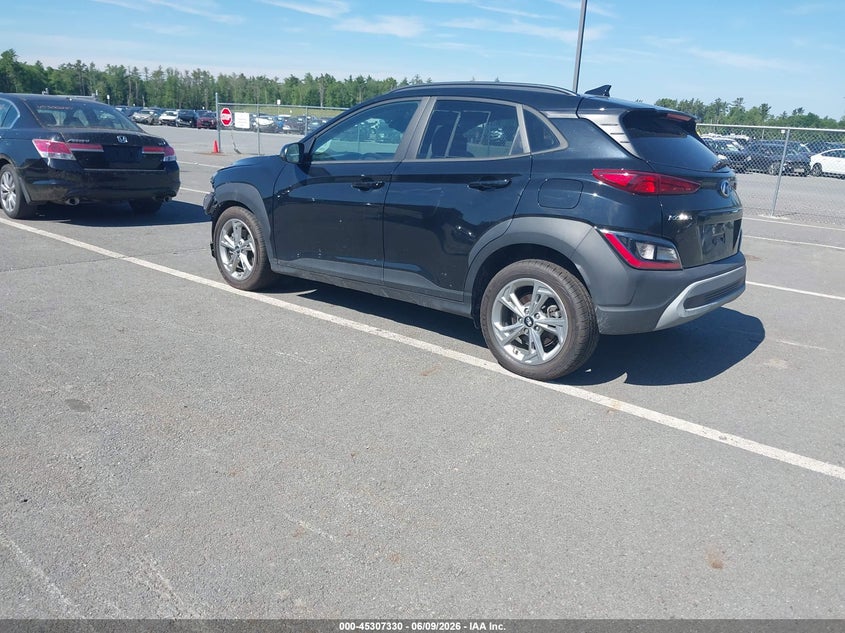 2023 HYUNDAI KONA auction photo 3