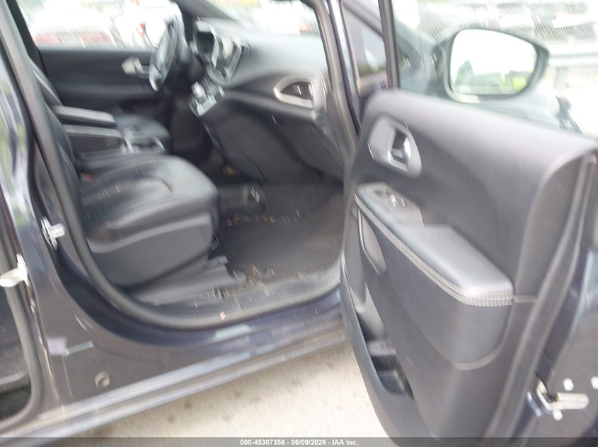2021 CHRYSLER PACIFICA auction photo 5