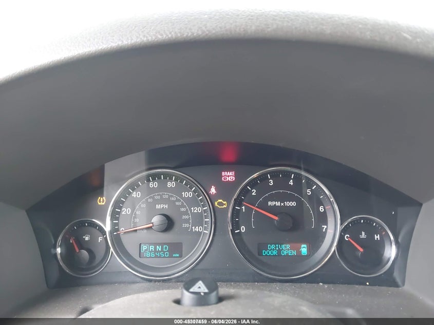 2007 Jeep Commander Sport VIN: 1J8HG48K27C620040 Lot: 45307459