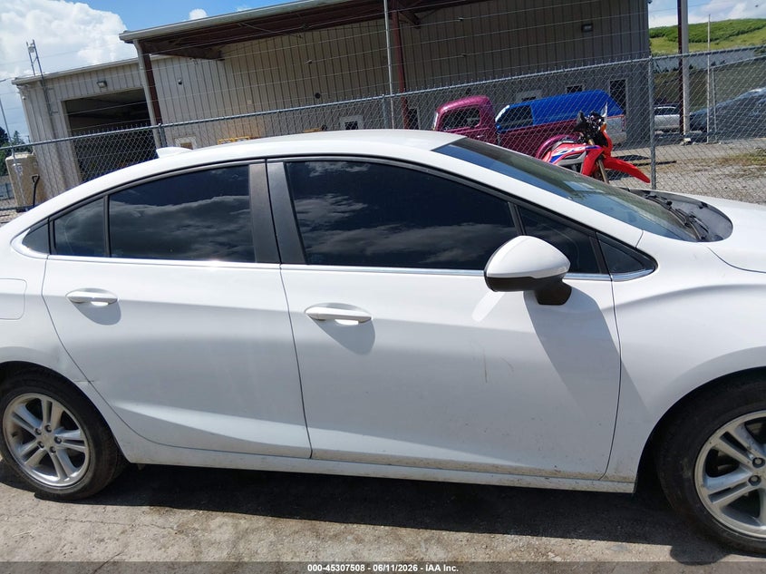 CHEVROLET CRUZE 2018 VIN 1G1BE5SM0J7113035