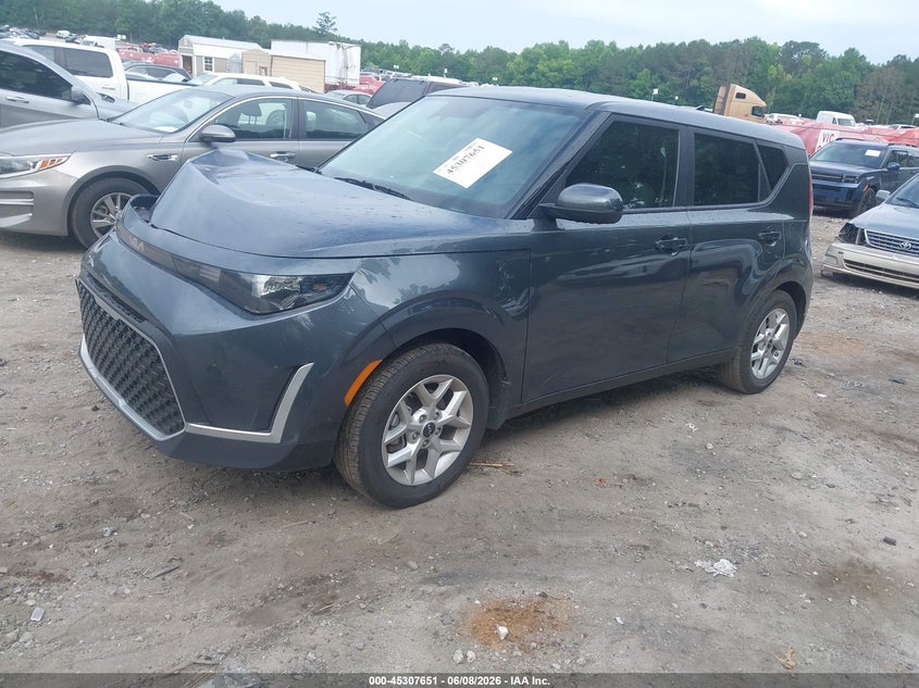 2025 KIA SOUL auction photo 2