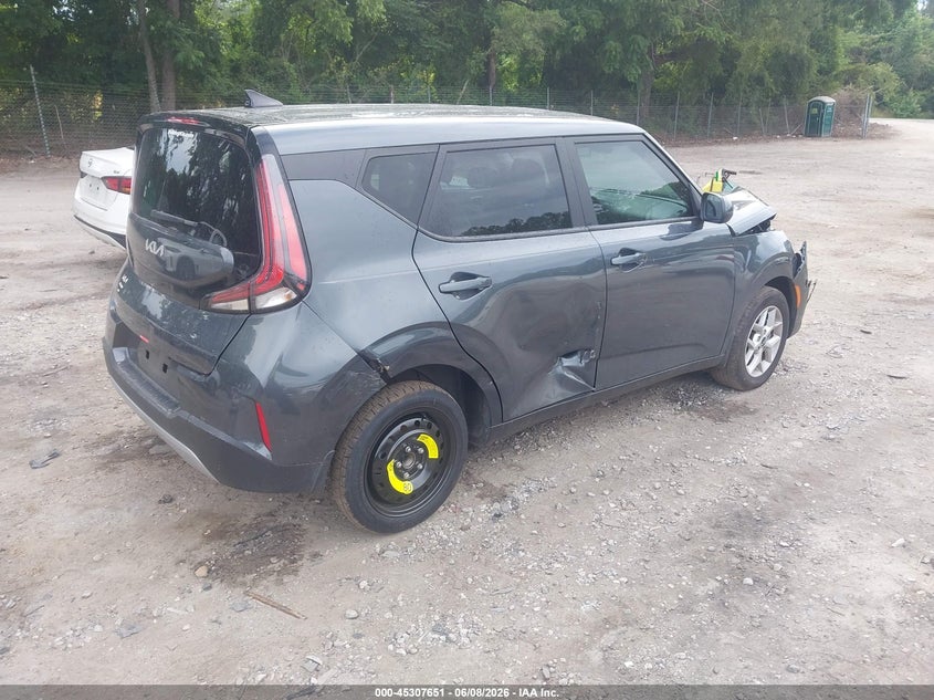 2025 KIA SOUL auction photo 4