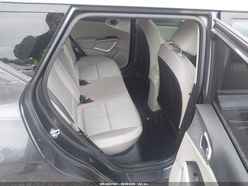 2025 KIA SOUL auction photo 8