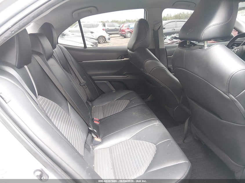 2022 TOYOTA CAMRY auction photo 8