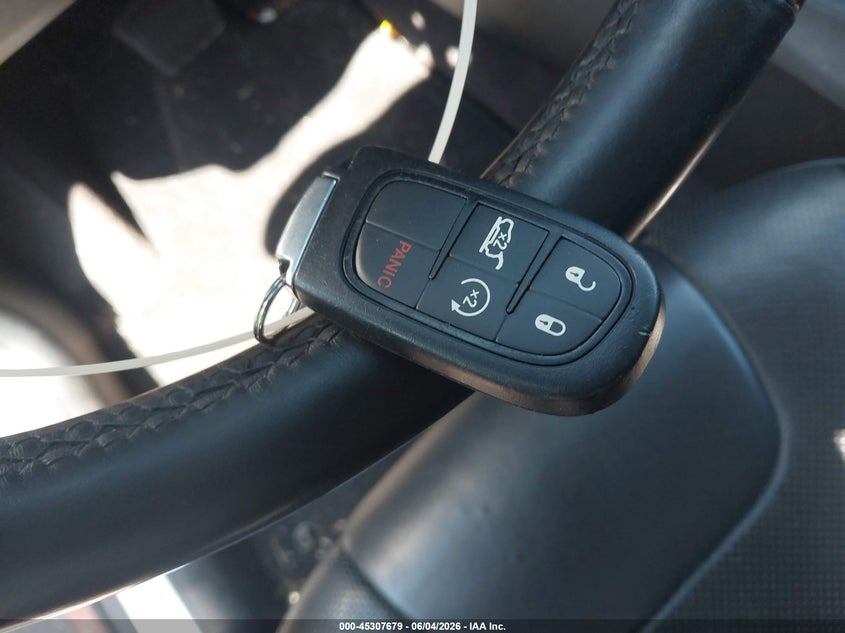 2019 Jeep Cherokee Limited 4X4 VIN: 1C4PJMDN9KD167185 Lot: 45307679