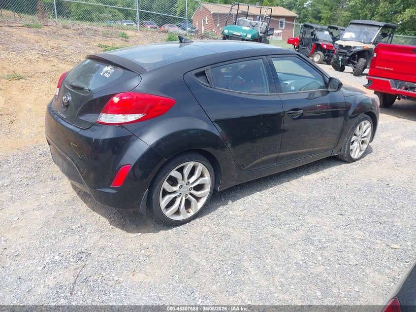 Vin: kmhtc6ad7du165644, lot: 45805573, hyundai veloster 20134
