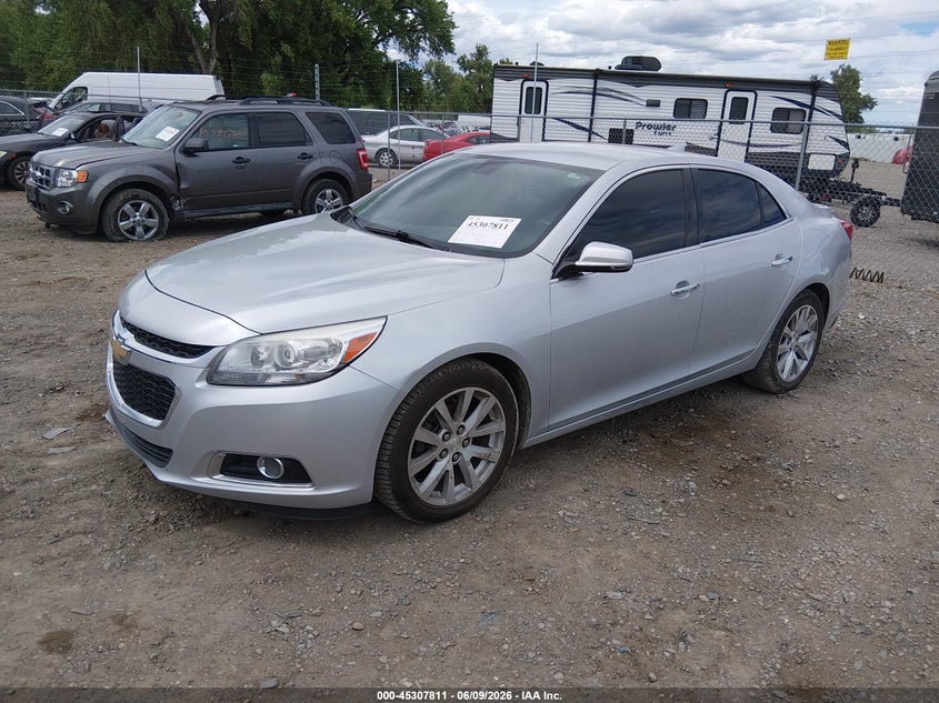 2016 CHEVROLET MALIBU LIMITED auction photo 2