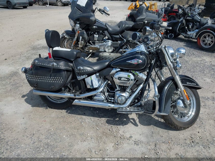 2012 Harley-Davidson Flstc Heritage Softail Classic VIN: 1HD1BWV15CB016835 Lot: 45307831