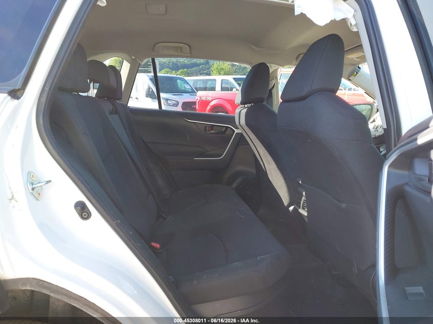 2025 TOYOTA RAV 4 SPORT UTILITY VEHICLE 2.5L I-4 DI, DOHC, VVT, 176HP
