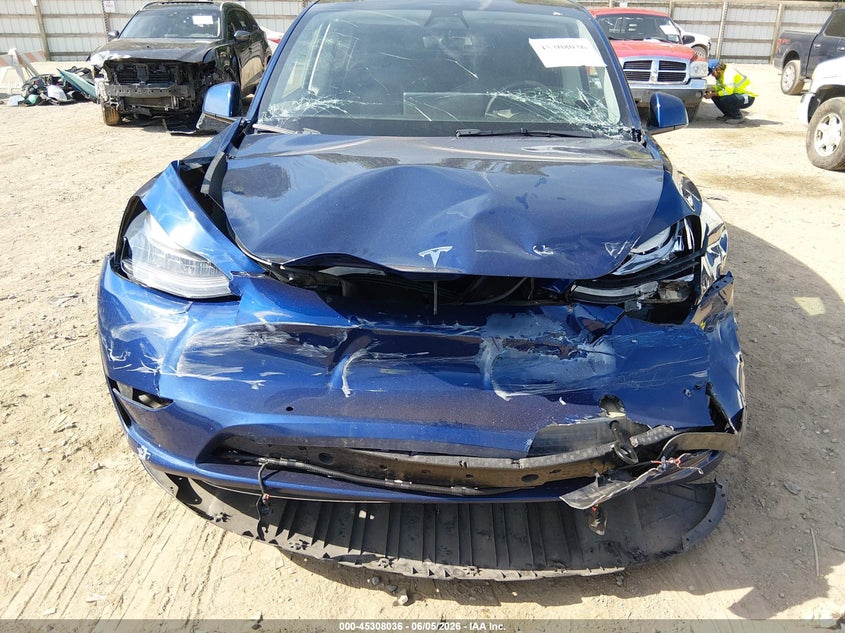 2021 TESLA MODEL Y auction photo 6