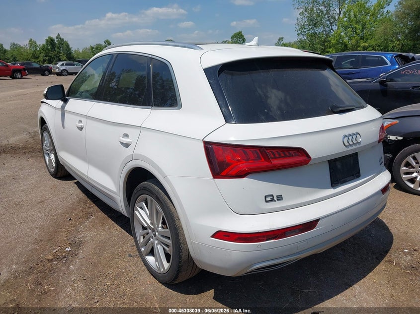 Vin: wa1bnafy5j2047327, lot: 45805924, audi q5 2.0t premium/2.0t tech premium 20183