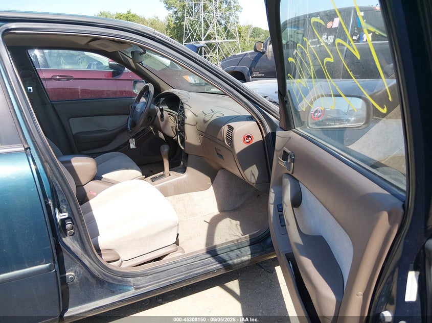 1996 TOYOTA CAMRY auction photo 5