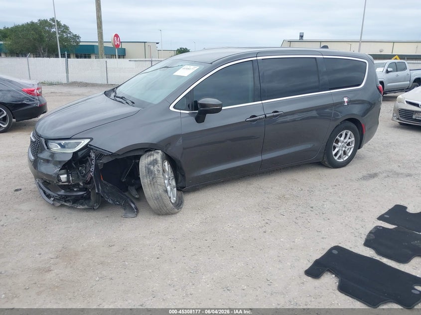 Vin: 2c4rc1bg1pr502479, lot: 45806062, chrysler pacifica touring l 20232