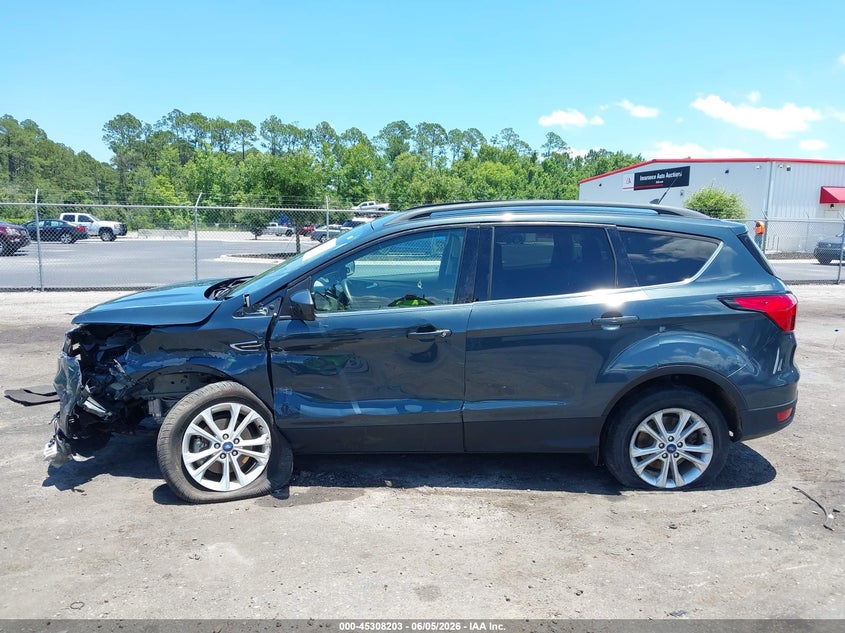 AtlanticExpress - Ford Escape