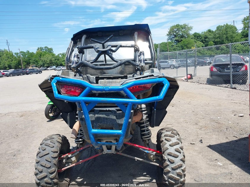 2015 Polaris Rzr Xp 1000 Eps VIN: 3NSVDE991FF372058 Lot: 45308243