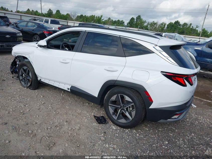 2025 HYUNDAI TUCSON auction photo 3
