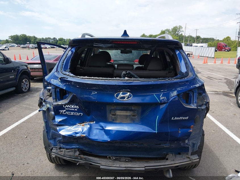 2015 HYUNDAI TUCSON auction photo 6