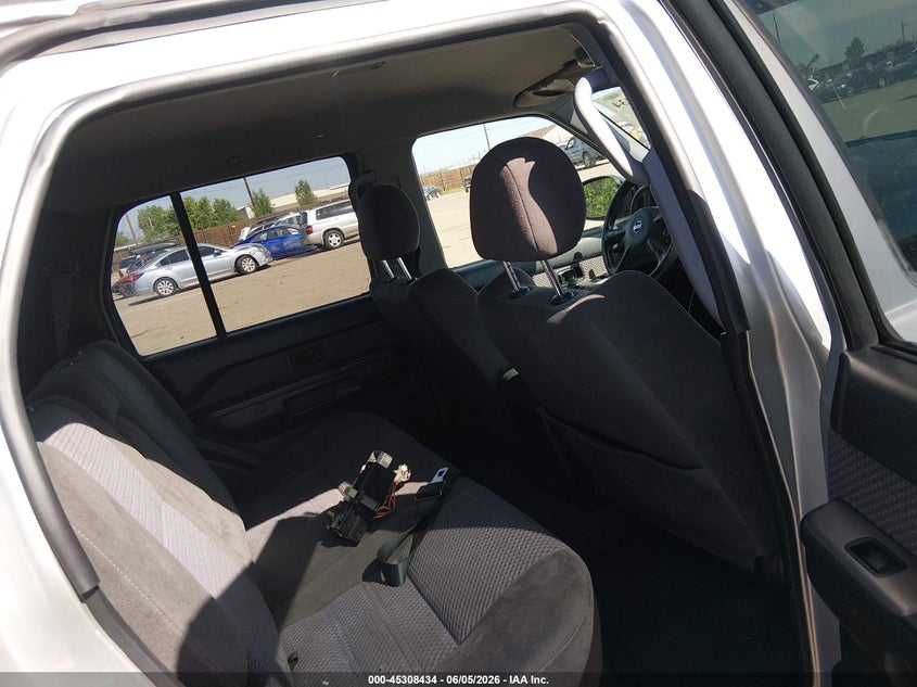 2003 Nissan Pathfinder Se VIN: JN8DR09Y33W825567 Lot: 45308434