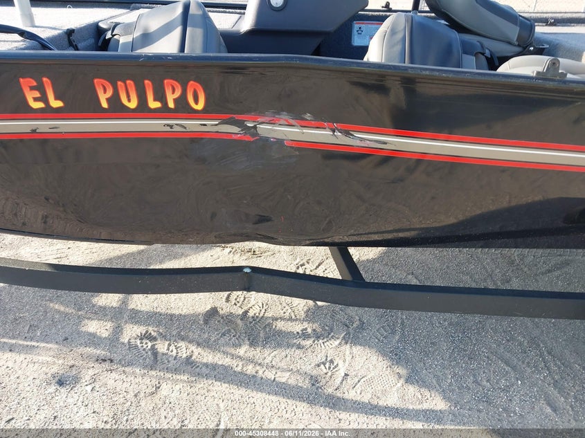 2024 TRACKER 16' auction photo 6