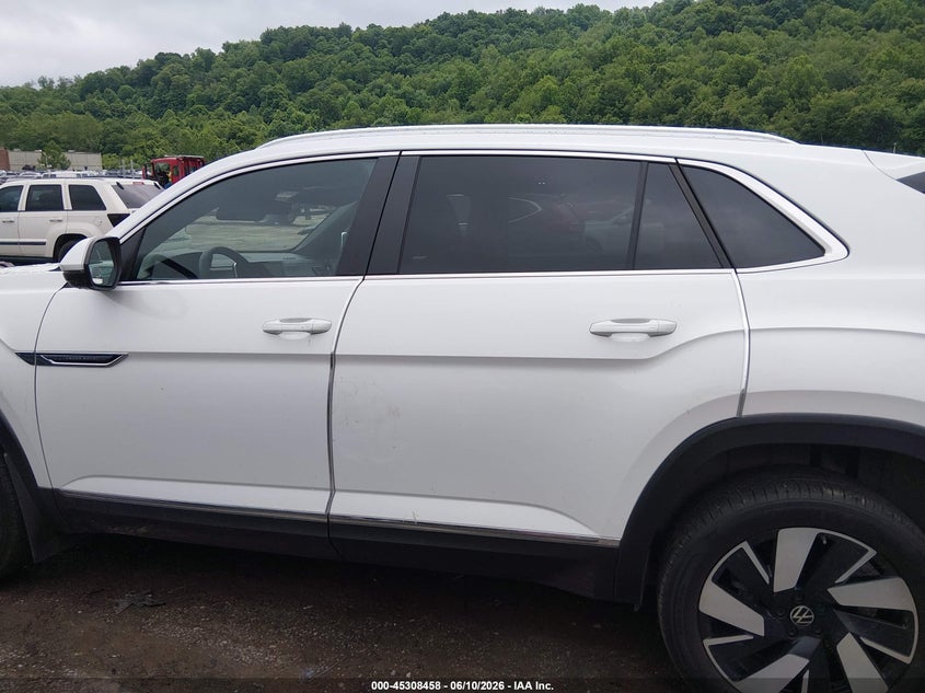 2024 Volkswagen Atlas Cross Sport 2.0T Sel VIN: 1V2BE2CA5RC250189 Lot: 45308458