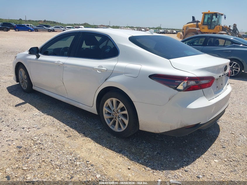 2022 TOYOTA CAMRY auction photo 3