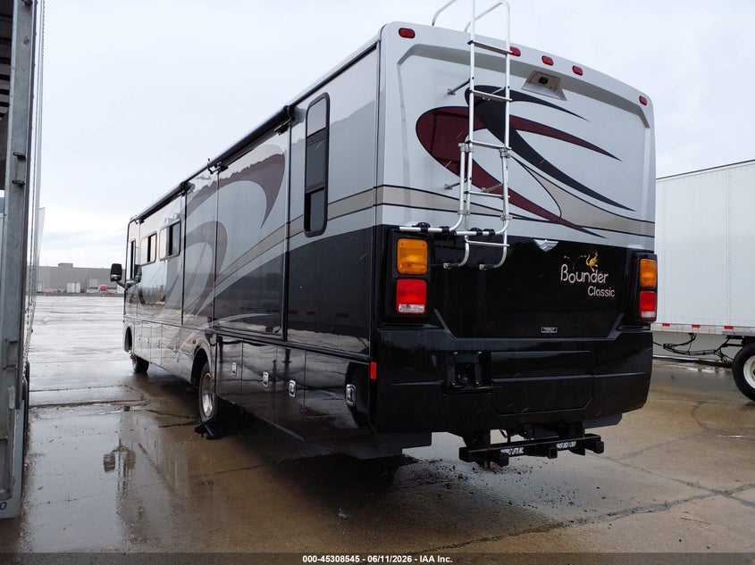 2013 FORD F53 auction photo 3