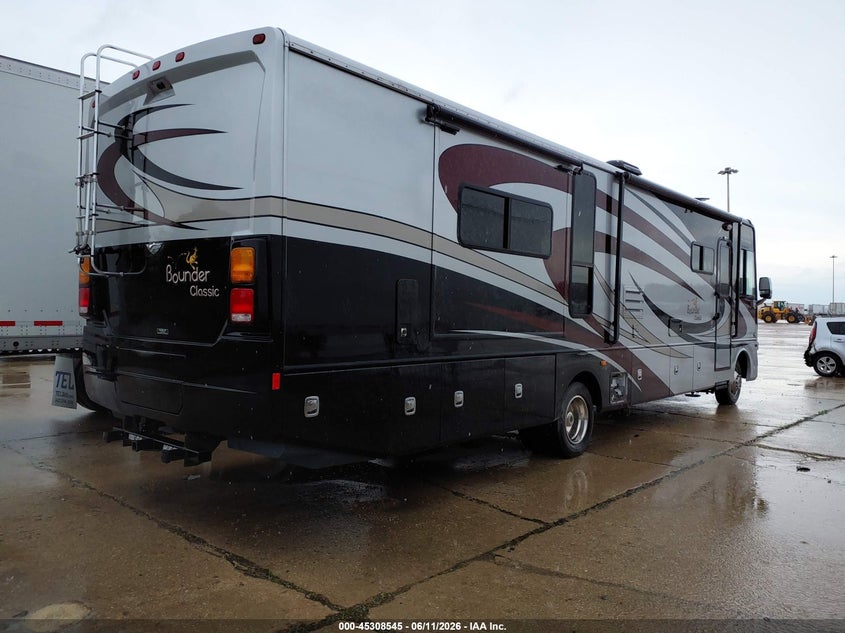 2013 FORD F53 auction photo 4