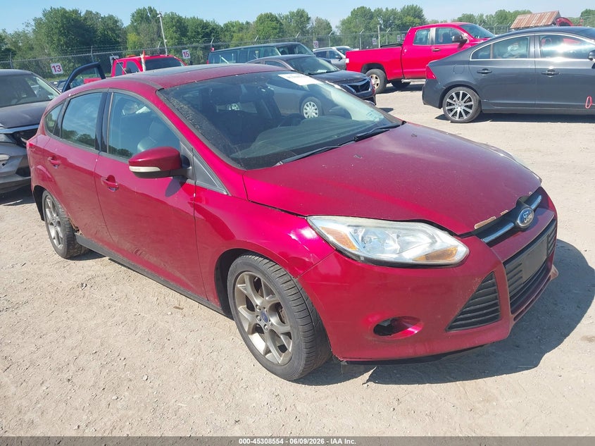 Vin: 1fadp3k26dl341927, lot: 45806439, ford focus se 2013 img_1