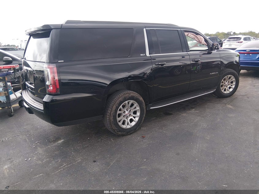 2020 GMC YUKON XL auction photo 4