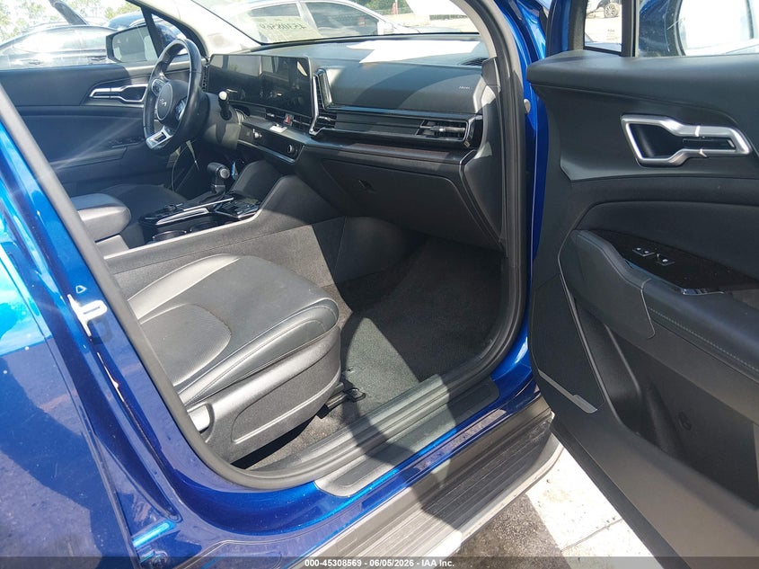 2023 KIA SPORTAGE auction photo 5