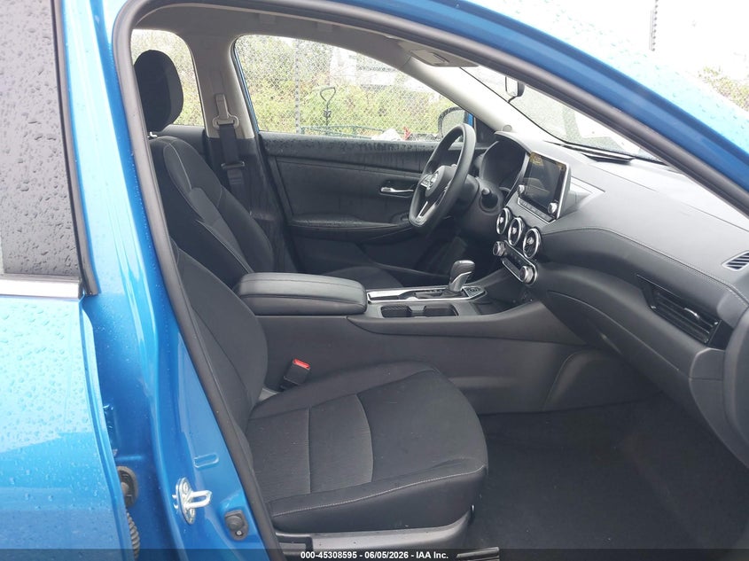 2025 NISSAN SENTRA 2.0L I-4 DI, DOHC, V(VIN: 3N1AB8CV3SY277855
