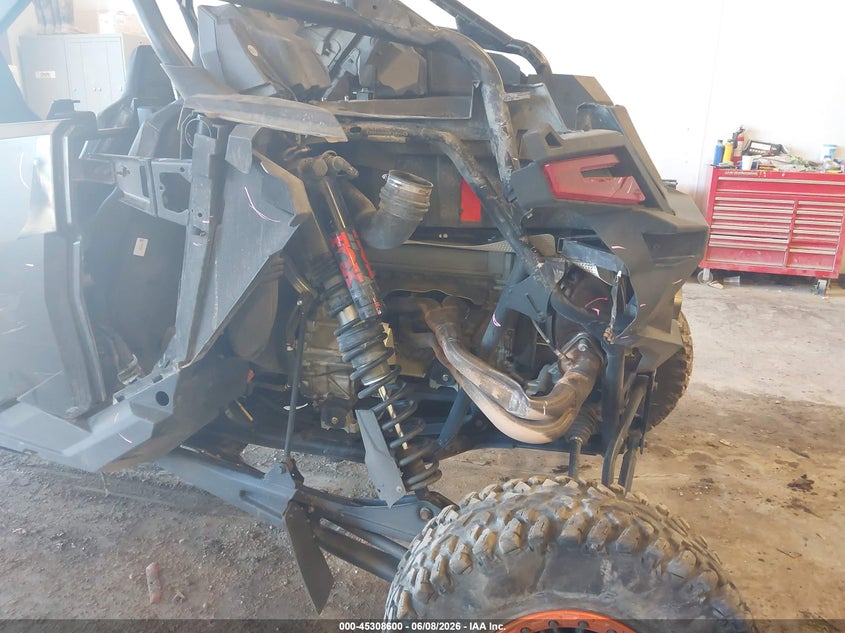 2025 Polaris Rzr Pro R 4 Ultimate VIN: 3NSR4D2K0SG135476 Lot: 45308600