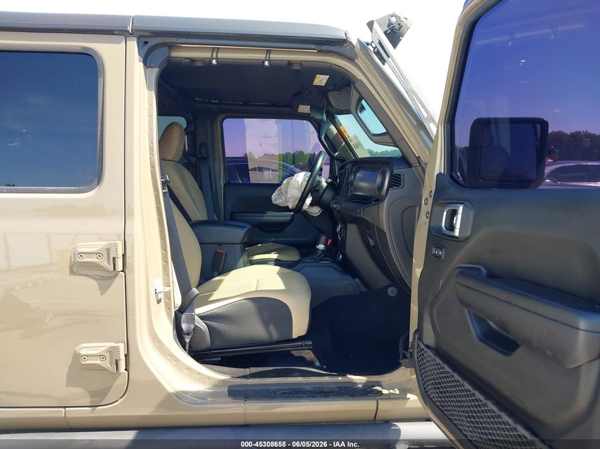 2020 JEEP GLADIATOR auction photo 5