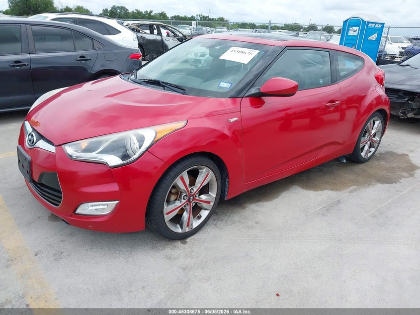 2016 HYUNDAI VELOSTER auction photo 2