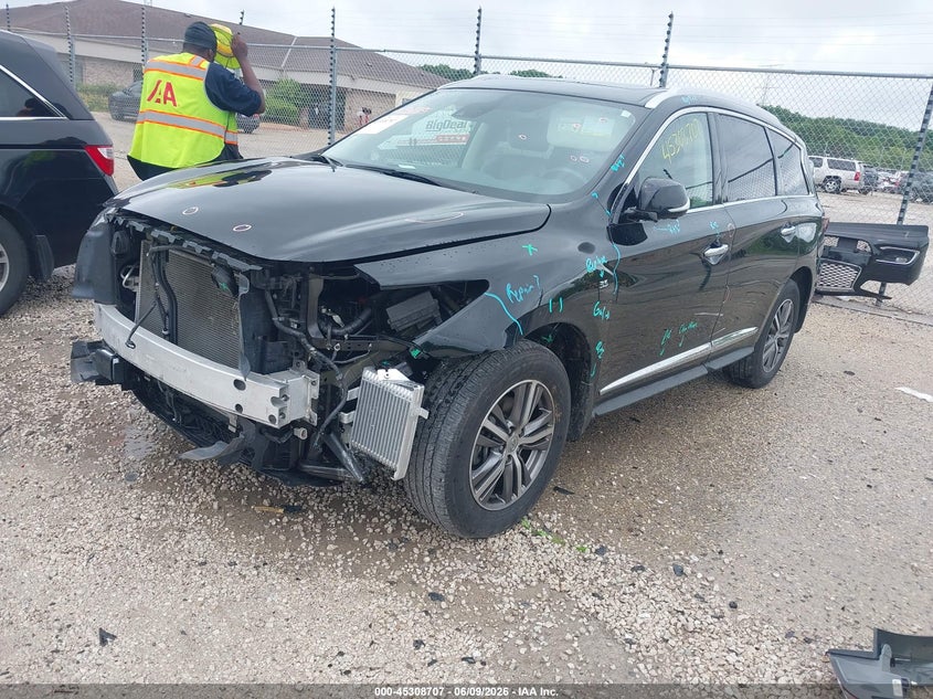 2019 INFINITI QX60 auction photo 2