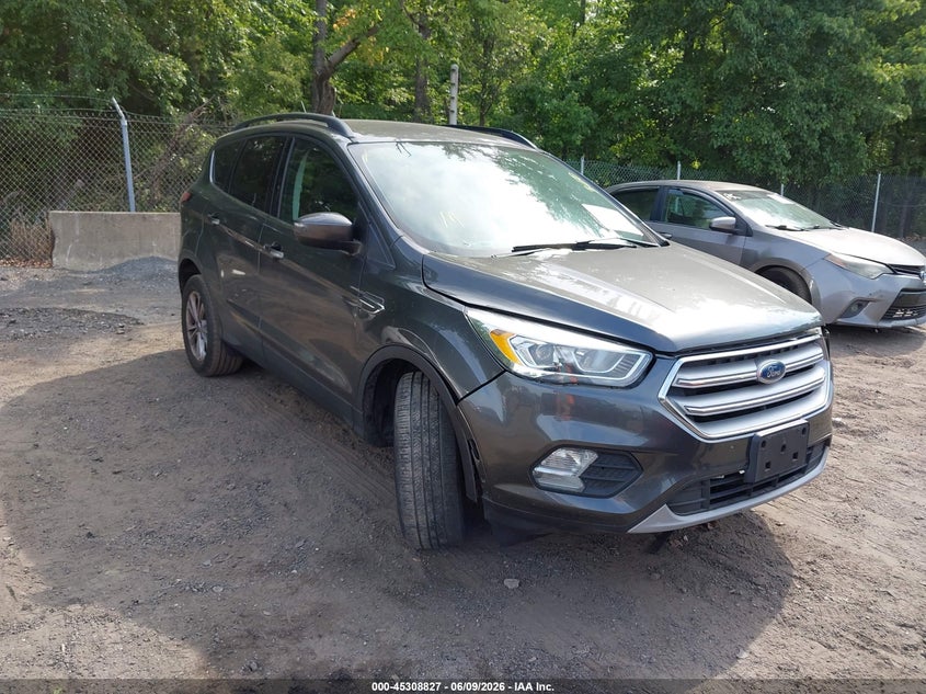 Vin: 1fmcu9hdxjua28195, lot: 45806712, ford escape sel 2018 img_1