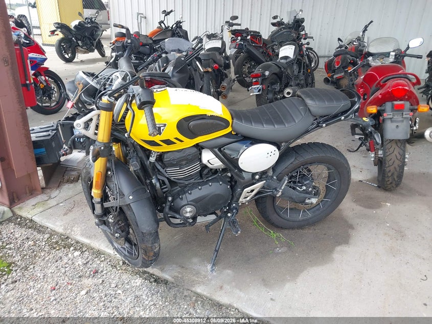 TRIUMPH SCRAMBLER 2026