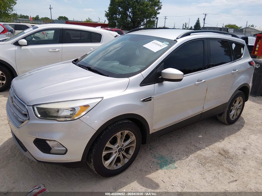 Vin: 1fmcu0gd7jua20830, lot: 45806937, ford escape se 20182