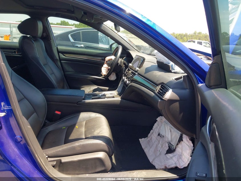 2018 HONDA ACCORD auction photo 5
