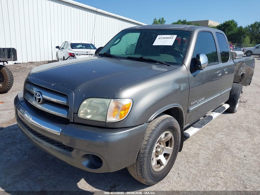 2006 TOYOTA TUNDRA auction photo 2