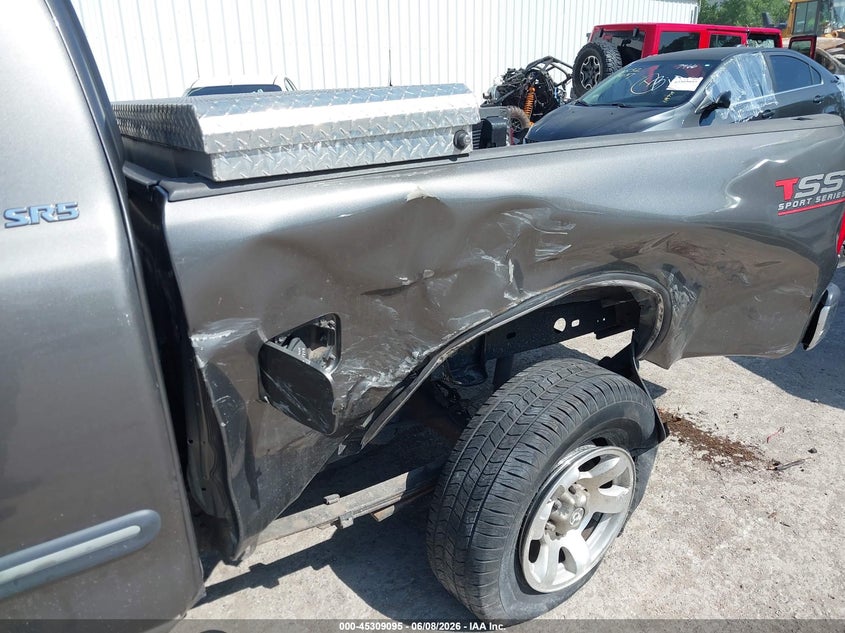 2006 TOYOTA TUNDRA auction photo 6