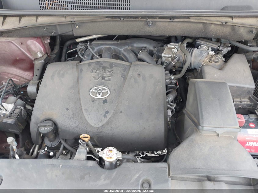 TOYOTA HIGHLANDER - zdjęcie 10